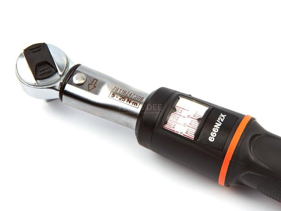 Beta momentsleutel  5-25Nm 1/4\" [666N/2]